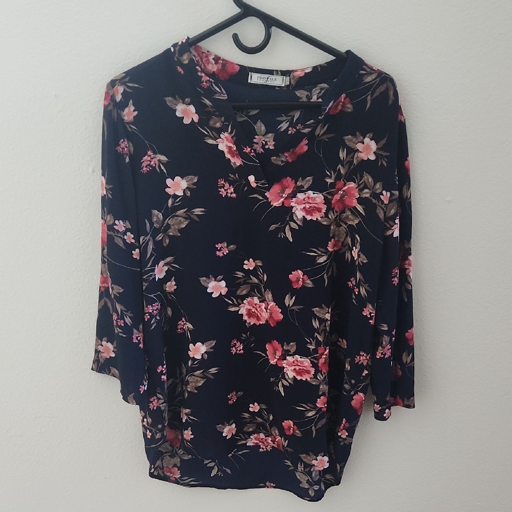 Profile Apparel Navy Floral Women's Top